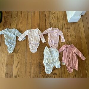 Bundle 5 h&m baby long sleeved onesies kimono style 3-6 months